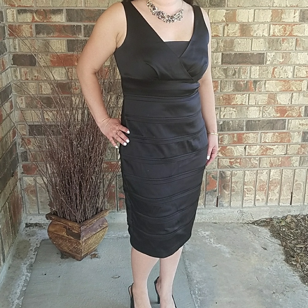 Calvin Klein bodycon satin LBD